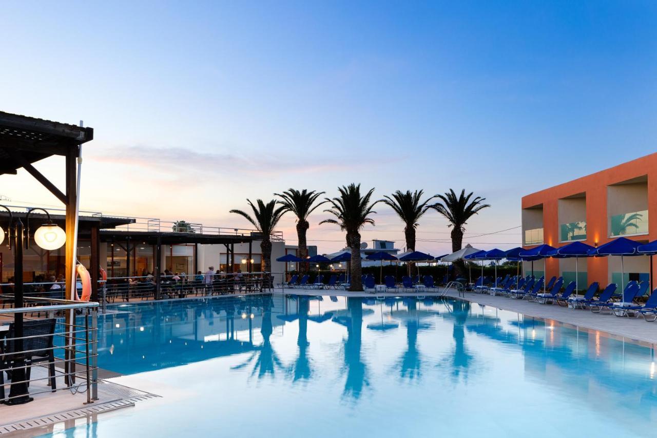 Hotel Village