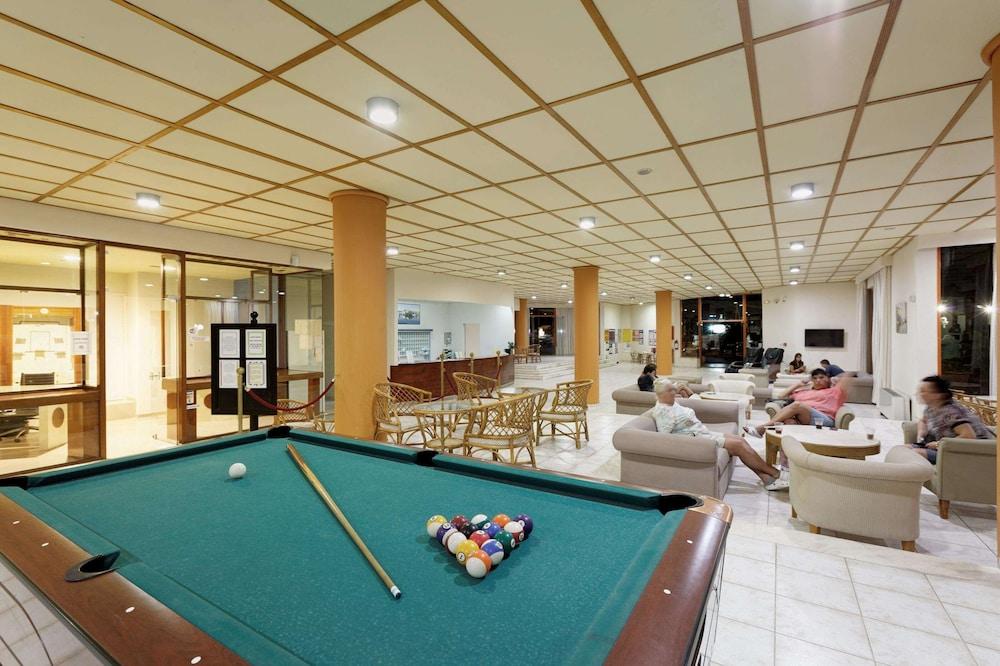 Village Hotel