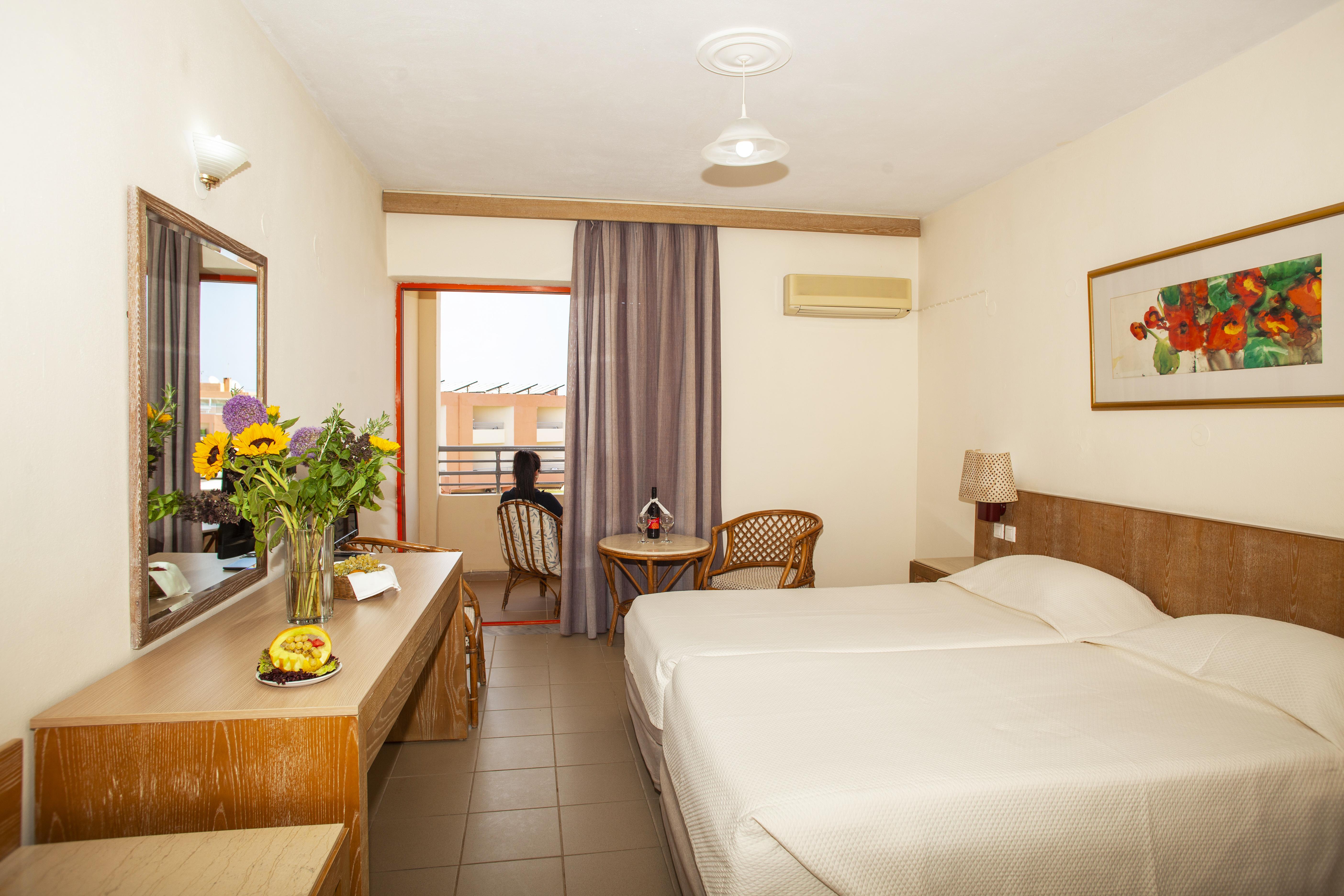 Village Hotel Rethimnon
