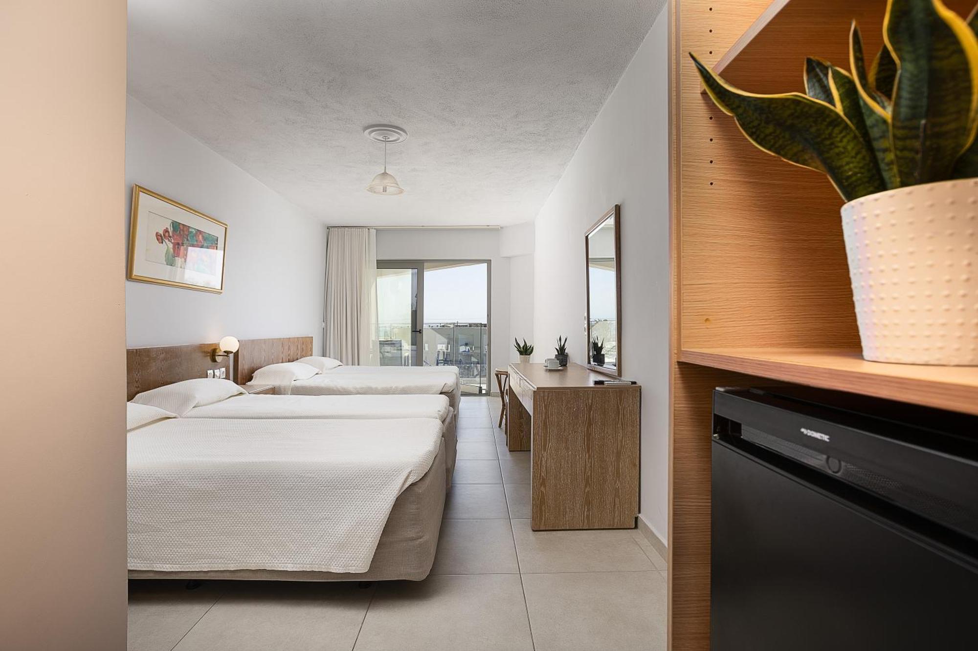 Otel Village Resmo
