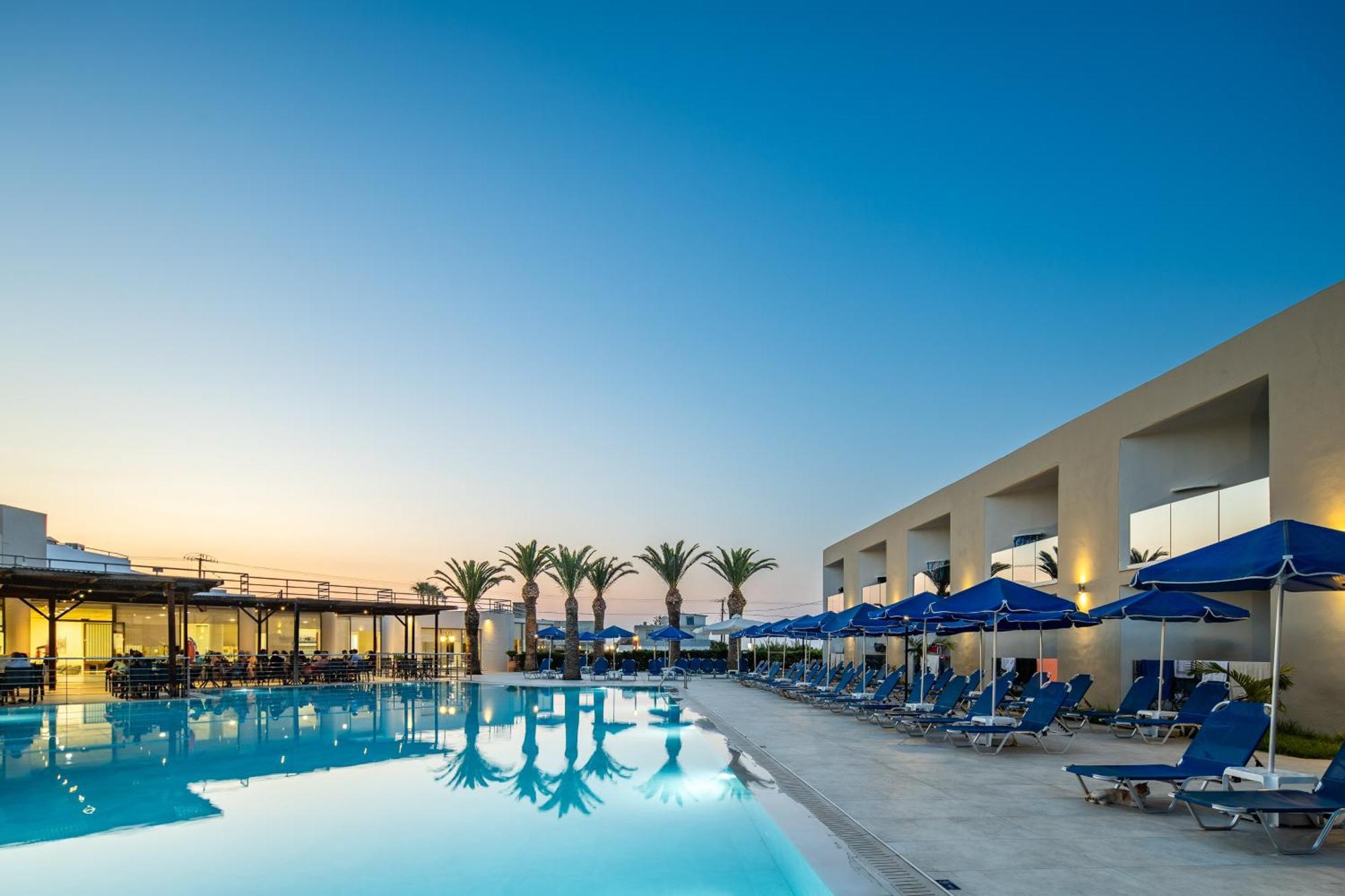 Otel Village 3*
